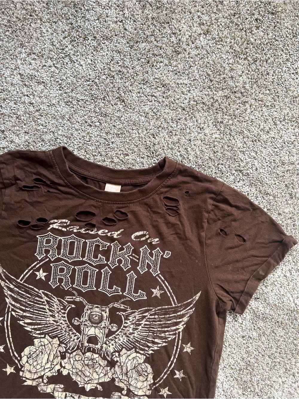 Messy Bun Just Chillin Rock'n Roll Graphic Tee with Distressed Holes - S
